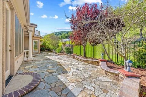 $1,600,000 | 7071 Eagle Ridge Drive, Gilroy, CA 95020