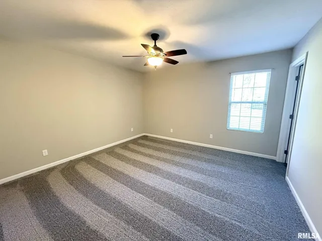 $239,900 | 12301 Blue Sky Drive, Marion, IL 62959