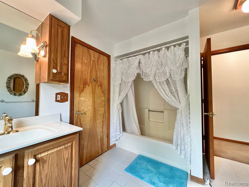 6840 Rattle Run Road St. Clair, MI 48079 - Photo 33 of 49