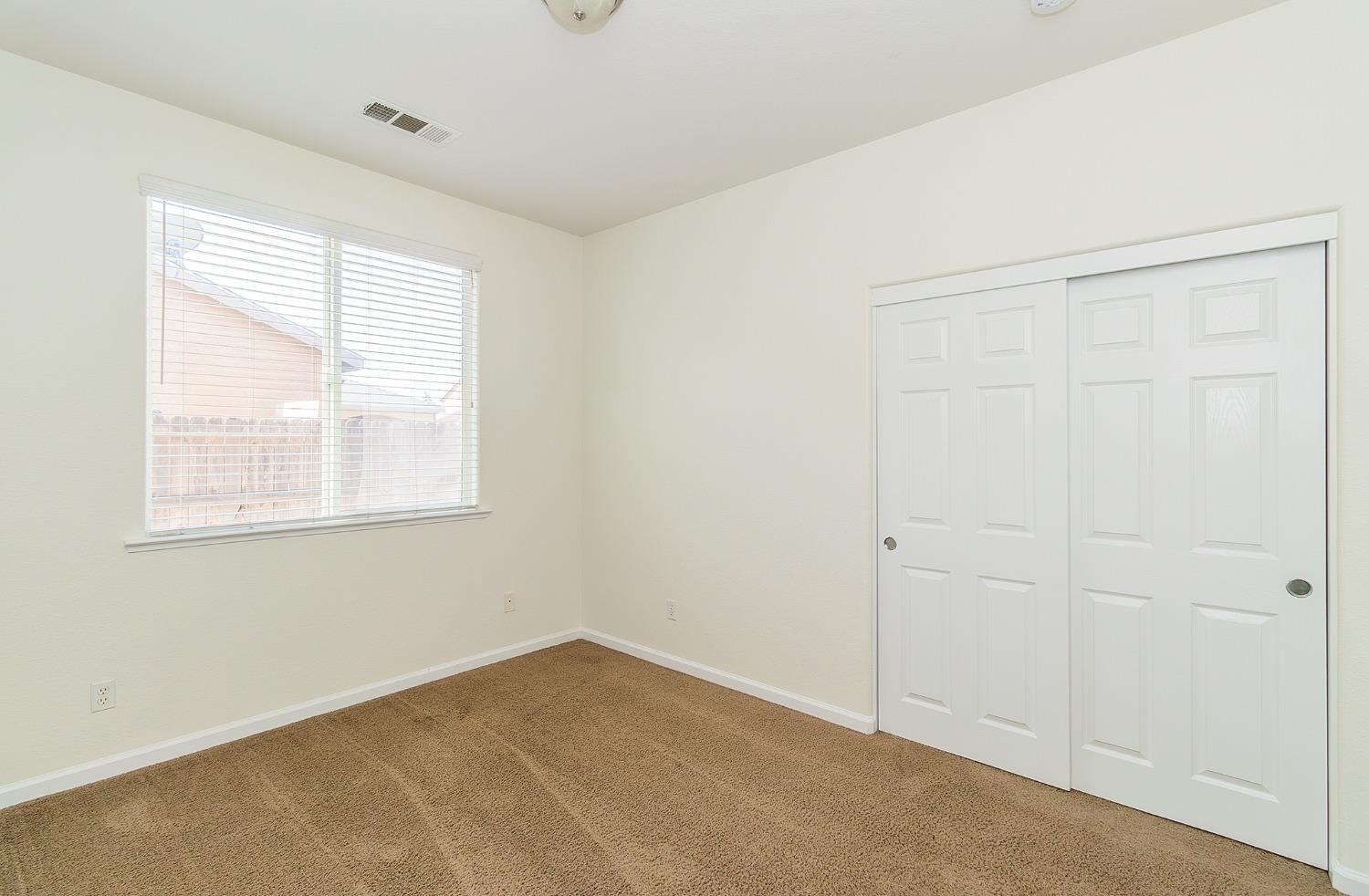 2207 Sheldon Court Reedley, CA 93654 - Photo 17 of 25 Gallery Image 17