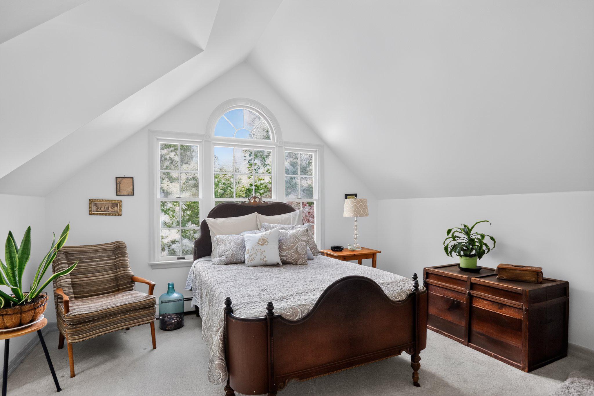 155 Seabrook Road Lambertville, NJ 08530 - Photo 30 of 44 Bedroom 3 w Vaulted ceiling