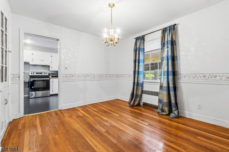 240 Summit Road Mountainside, NJ 07092 - Photo 11 of 33
