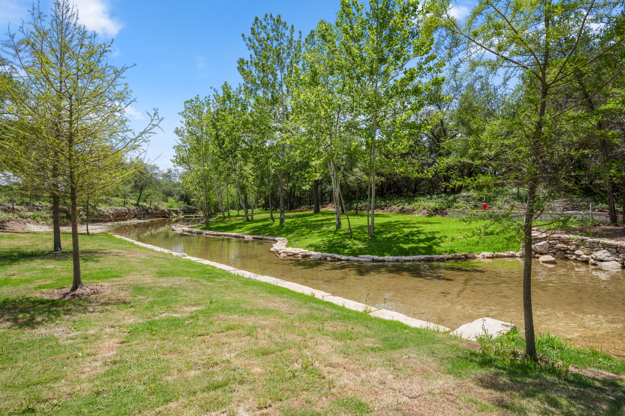 5115 Twin Acres Road Austin, TX 78738 - Photo 3 of 36 Gallery Image 3