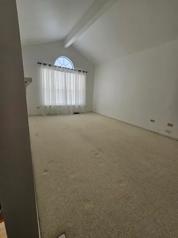 $2,300 | 1327 Sugar Court, Unit 1327, Naperville, IL 60563