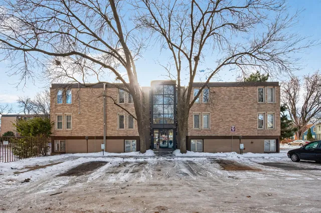 $119,900 | 4029 14th Avenue South, Unit 1G, Minneapolis, MN 55407