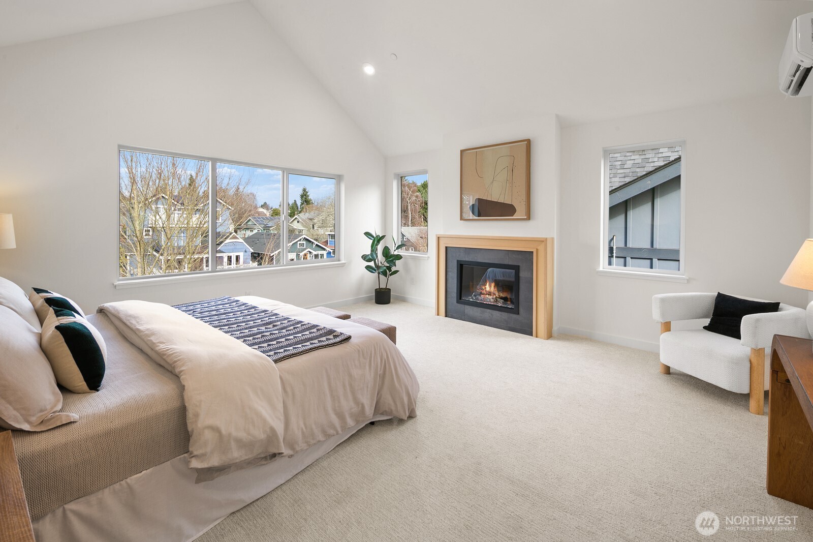 2851 Northwest 70th Street Seattle, WA 98117 - Photo 14 of 38