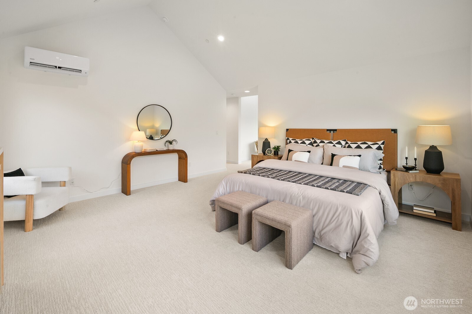 2851 Northwest 70th Street Seattle, WA 98117 - Photo 15 of 38