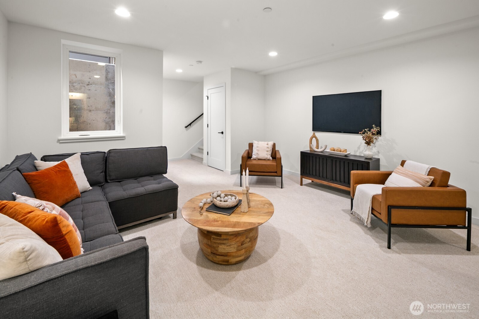 2851 Northwest 70th Street Seattle, WA 98117 - Photo 33 of 38