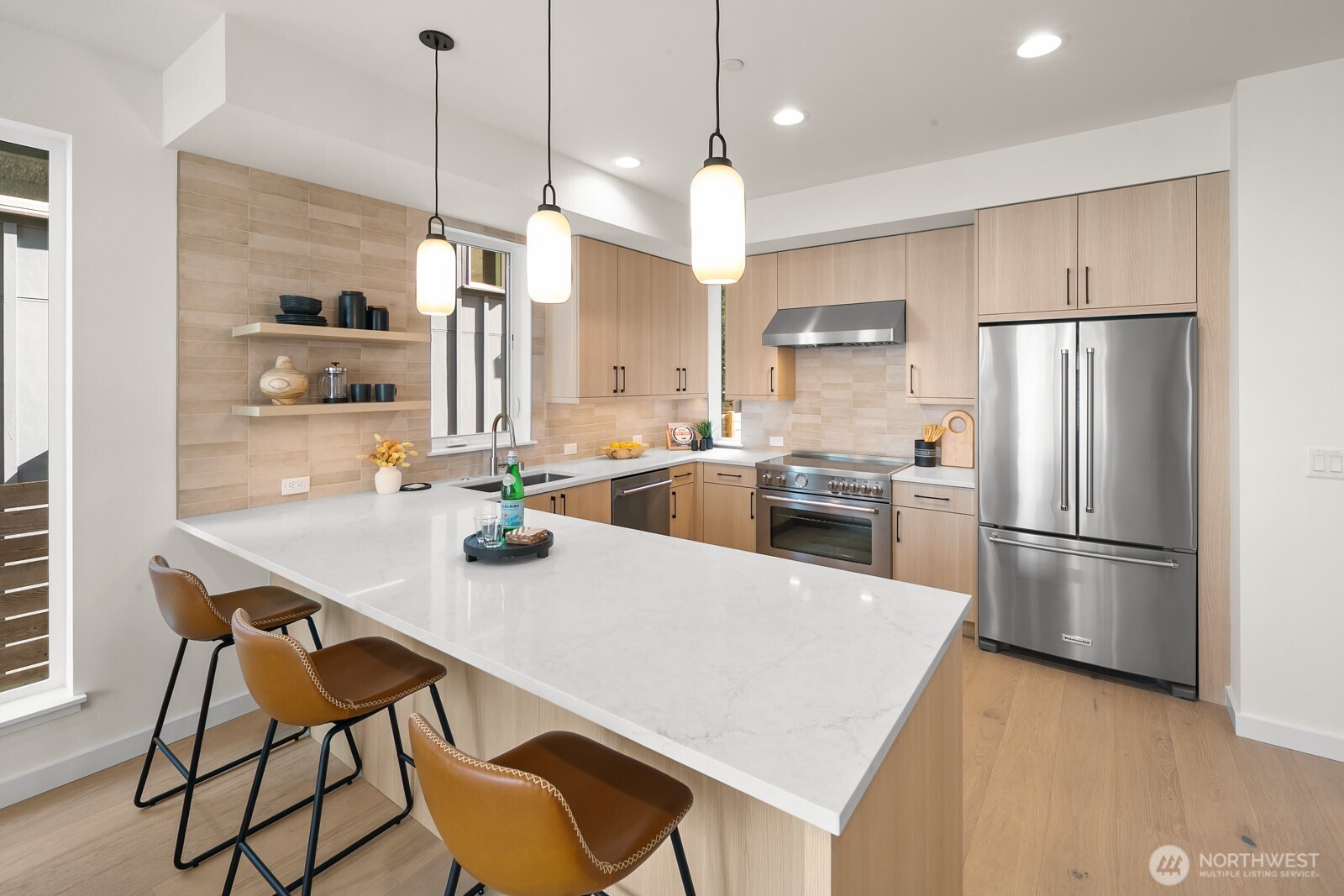 2851 Northwest 70th Street Seattle, WA 98117 - Photo 7 of 38