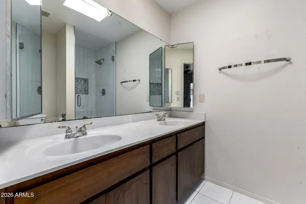 $2,000 | 911 South Hacienda Drive, Tempe, AZ 85288