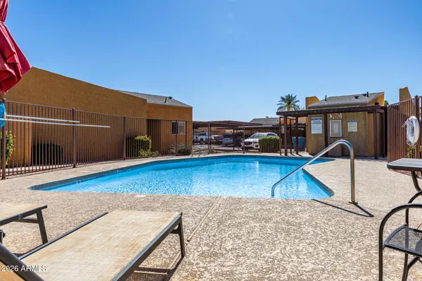 $2,000 | 911 South Hacienda Drive, Tempe, AZ 85288