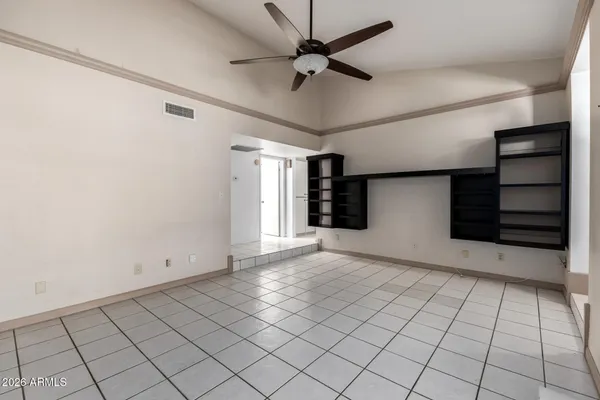 $2,000 | 911 South Hacienda Drive, Tempe, AZ 85288