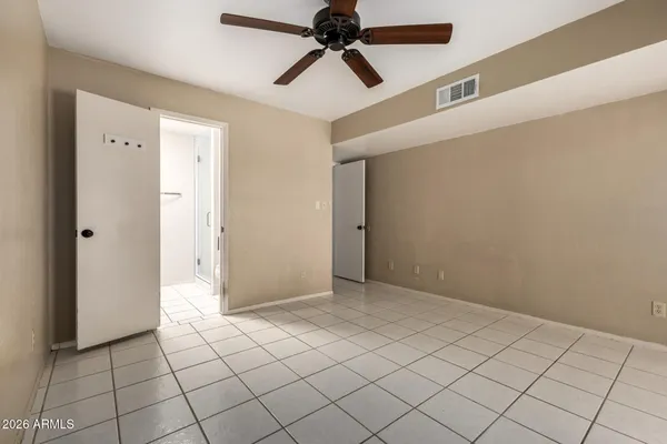 $2,000 | 911 South Hacienda Drive, Tempe, AZ 85288