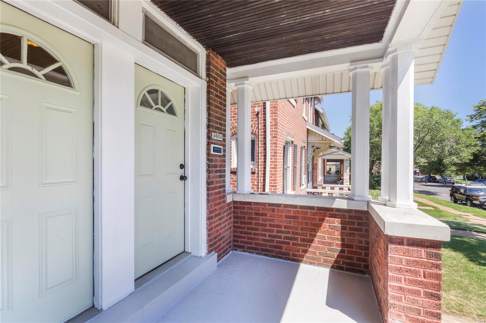 4983 Chippewa Street St. Louis, MO 63109 - Photo 3 of 21