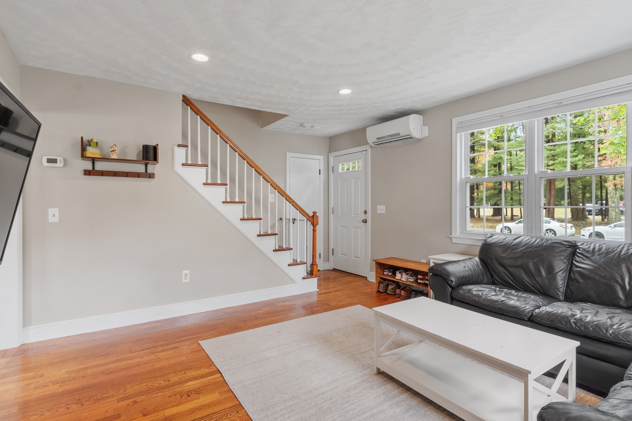 35 Jefferson Road Northborough, MA 01532 - Photo 4 of 38 Gallery Image 4