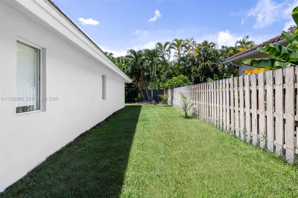 $1,695,000 | 8513 Southwest 169th Terrace, Palmetto Bay, FL 33157