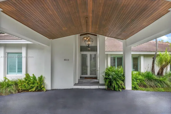 $1,695,000 | 8513 Southwest 169th Terrace, Palmetto Bay, FL 33157