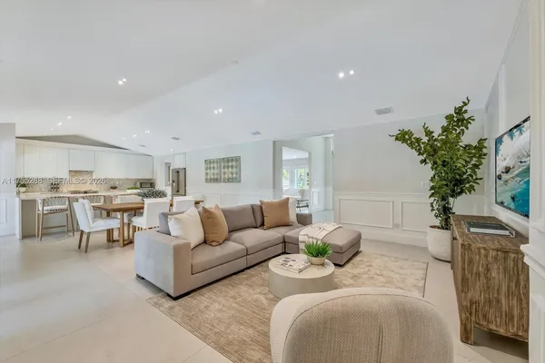 $1,695,000 | 8513 Southwest 169th Terrace, Palmetto Bay, FL 33157