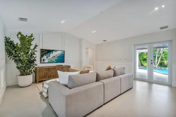 $1,695,000 | 8513 Southwest 169th Terrace, Palmetto Bay, FL 33157