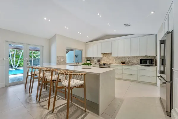 $1,695,000 | 8513 Southwest 169th Terrace, Palmetto Bay, FL 33157