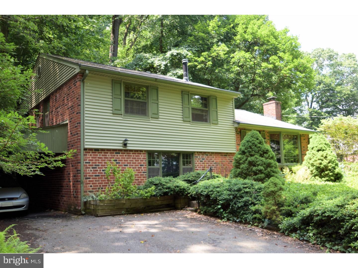513 Brookwood Road Wayne, PA 19087 - Photo 1 of 24 Exterior Front