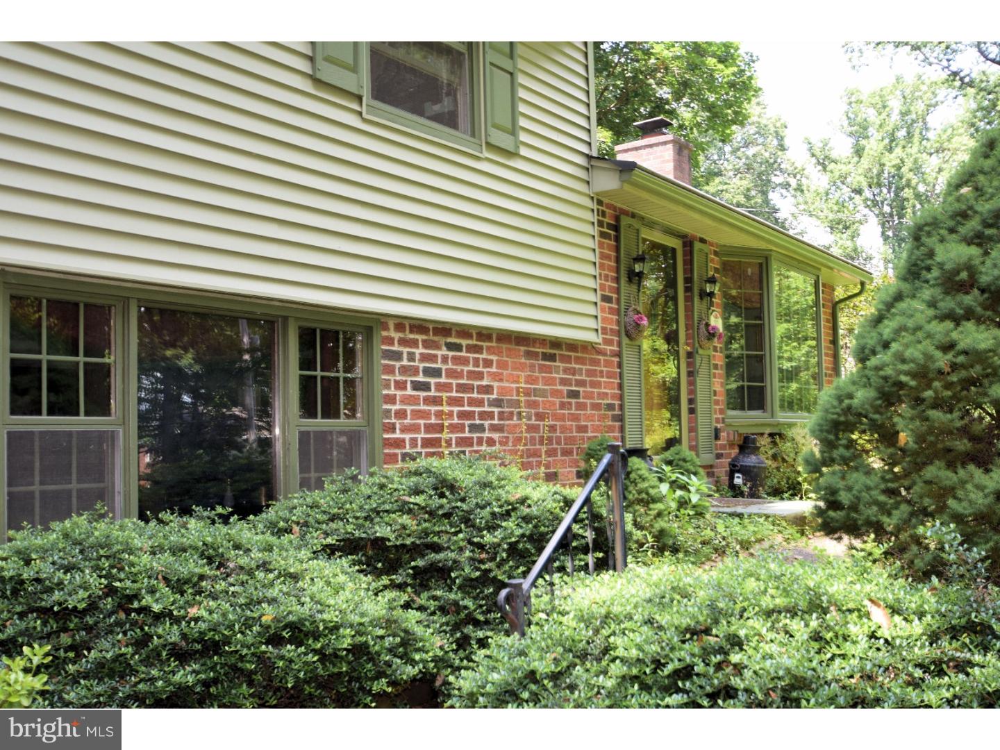513 Brookwood Road Wayne, PA 19087 - Photo 3 of 24 Exterior Front