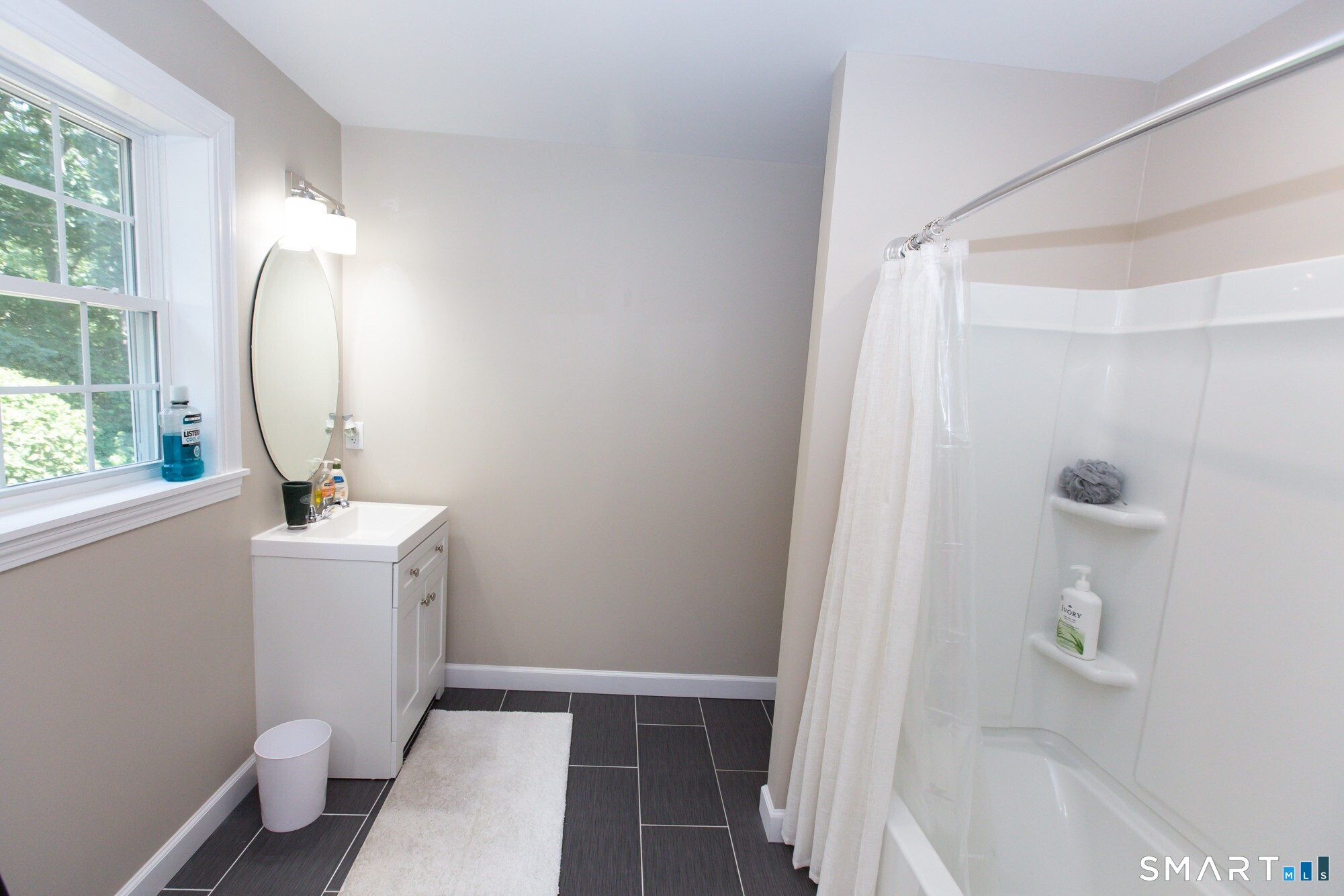 209 Winding Hollow Road Groton, CT 06340 - Photo 13 of 21