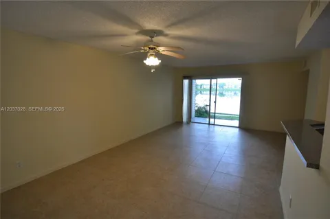 $175,000 | 3473 Northwest 44th Street, Unit 103, Oakland Park, FL 33309