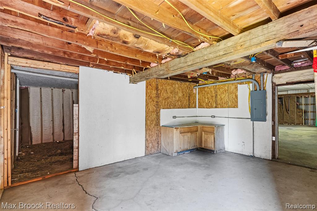 892 Barnes Lake Road Columbiaville, MI 48421 - Photo 52 of 85