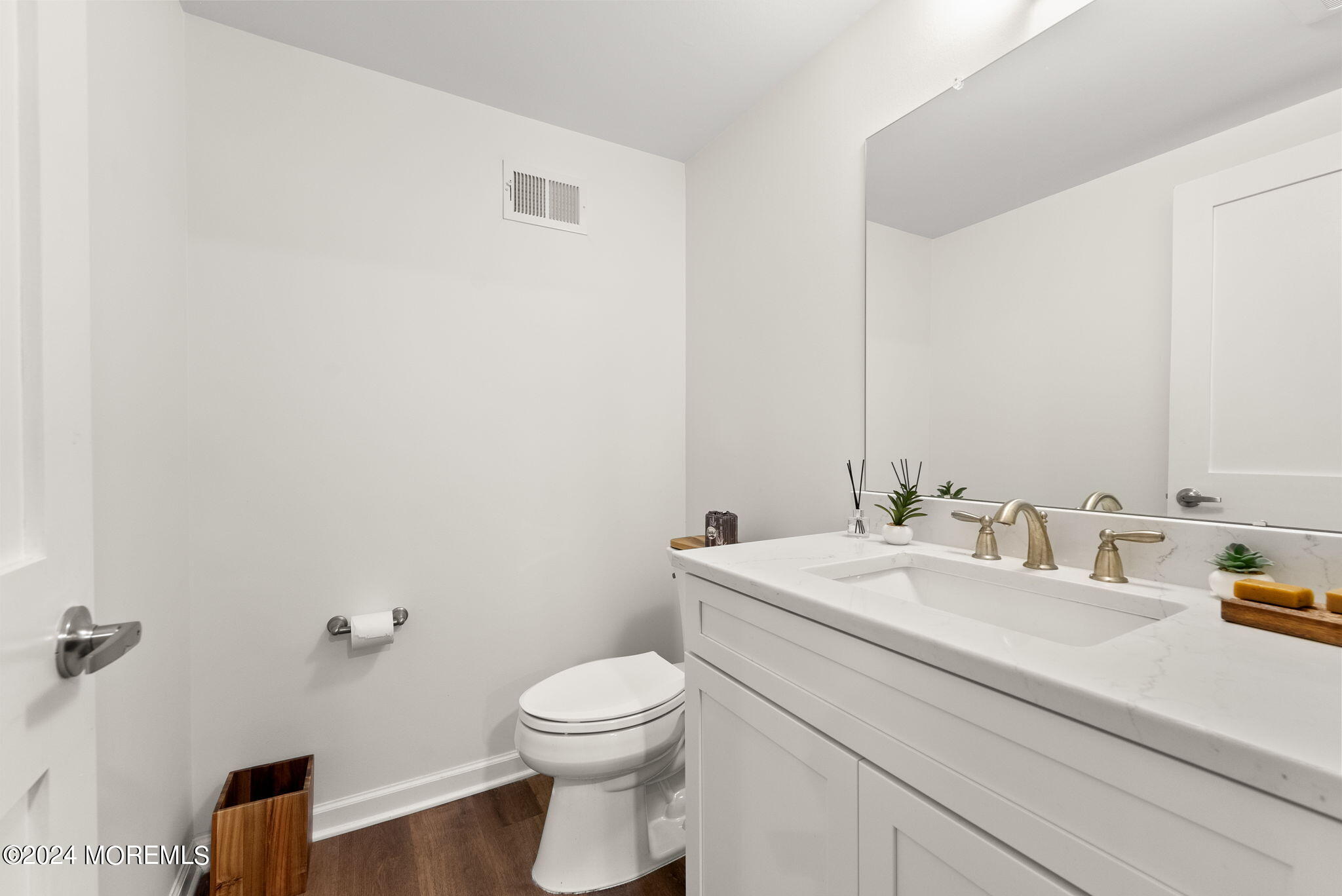 72 Stillhouse Road Millstone Township, NJ 08535 - Photo 40 of 47 42-web-or-mls-NER04869