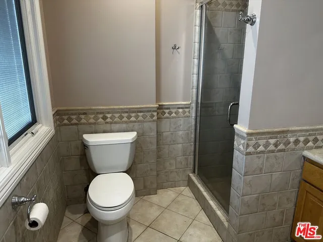 $4,800 | 5560 Buffalo Avenue, Sherman Oaks, CA 91401