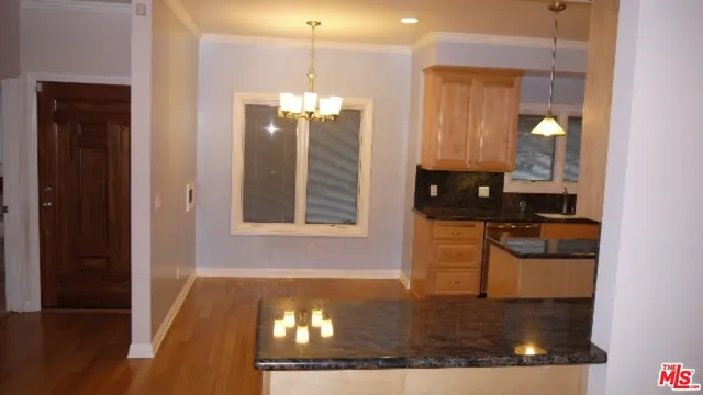 $4,800 | 5560 Buffalo Avenue, Sherman Oaks, CA 91401