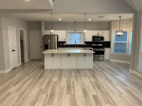 $3,095 | 3313 Cedar Creek Lane, Sachse, TX 75048