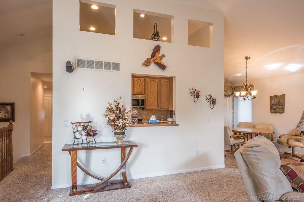 130 Rella Rae Avenue Marysville, MI 48040 - Photo 2 of 24 31257954-1.JPG