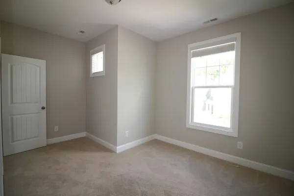 $2,500 | 418 Hopwood Way, Apex, NC 27523