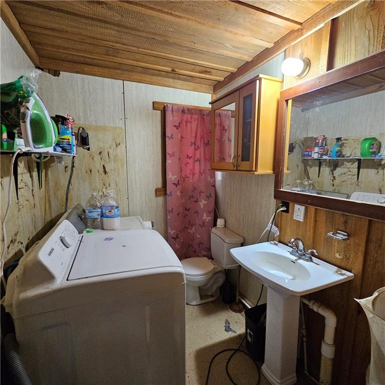 45 Sunkhill Road Flatwoods, LA 71427 - Photo 12 of 17