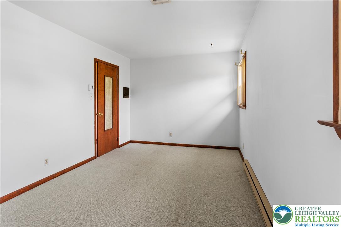 8034 Valley View Road Northampton, PA 18067 - Photo 16 of 27 Gallery Image 16