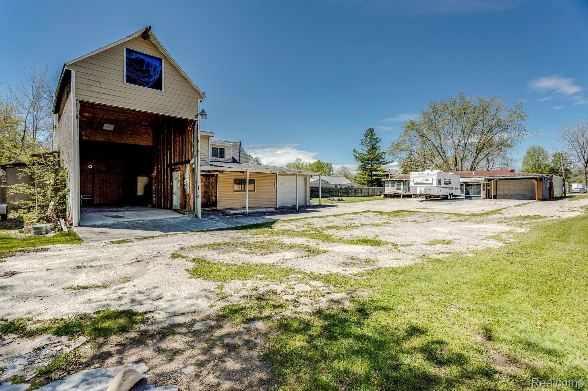 1810 Omar Road Smiths Creek, MI 48074 - Photo 43 of 53 1810 Omar Rd (16 of 53).jpg