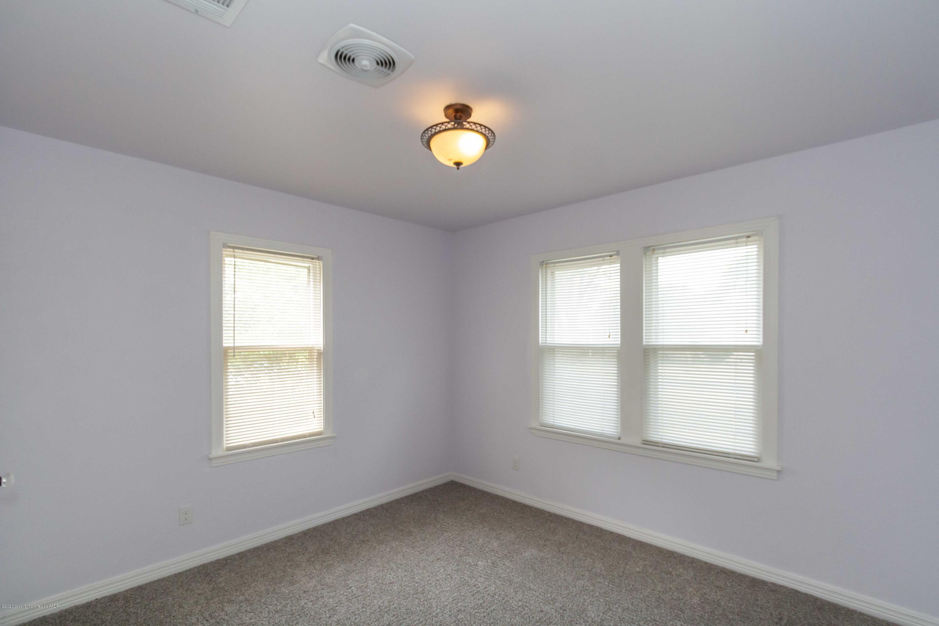4111 South Lipscomb Street Amarillo, TX 79110 - Photo 14 of 26 BEDROOM 1 VIEW 1