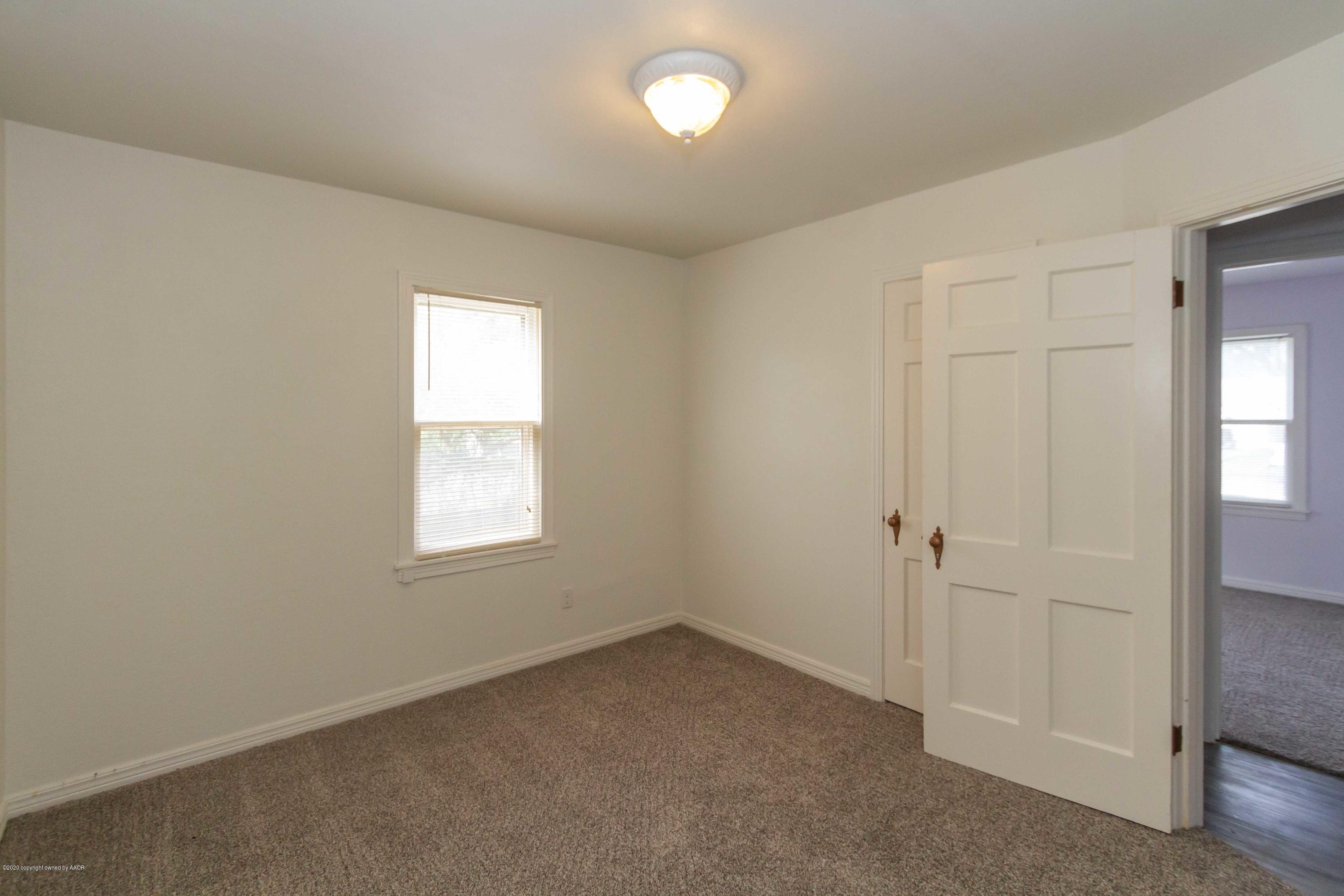 4111 South Lipscomb Street Amarillo, TX 79110 - Photo 19 of 26 BEDROOM 2 VIEW 3