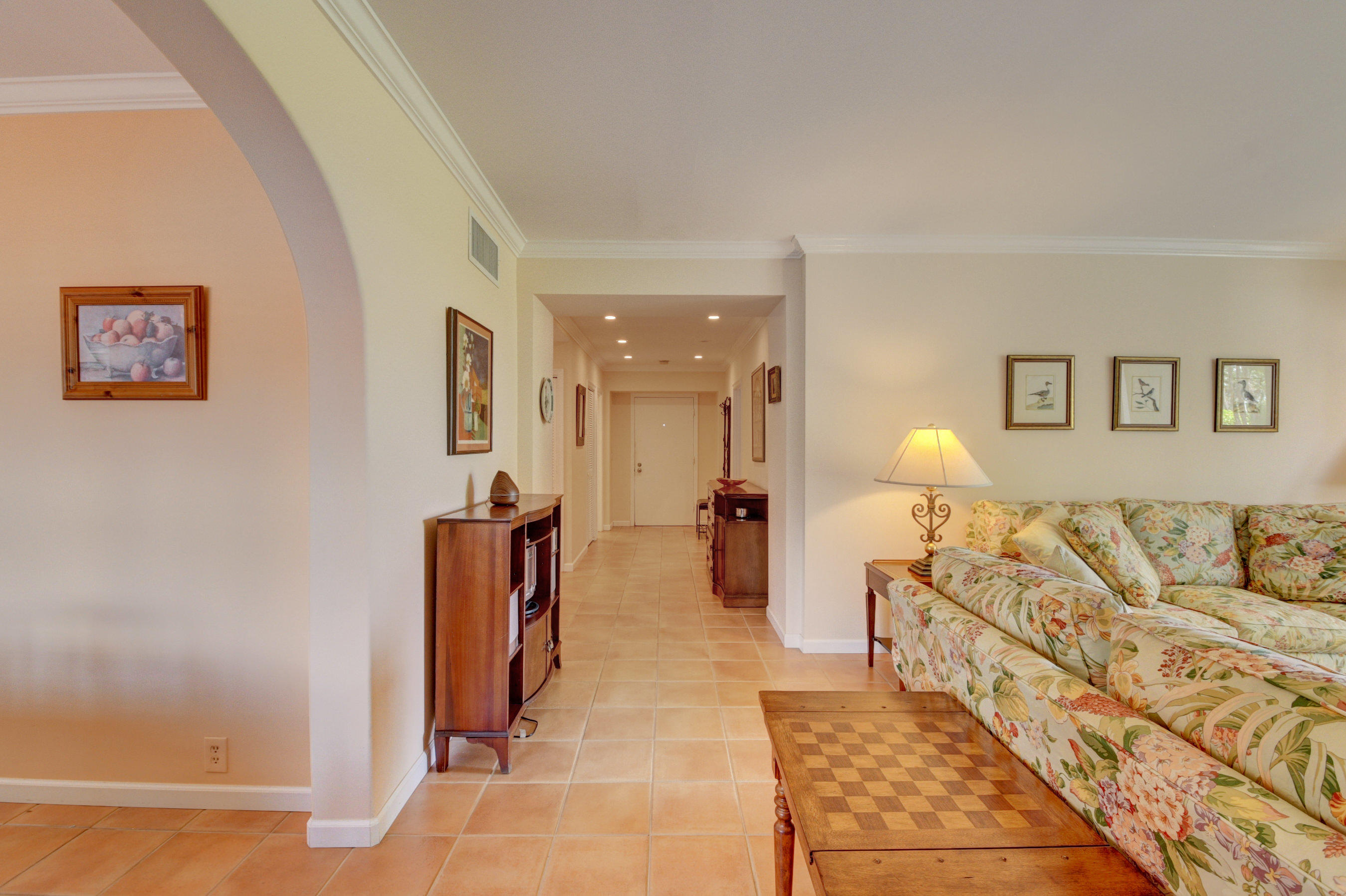 200 Little Club Road, Unit 1 Gulf Stream, FL 33483 - Photo 10 of 41 FOYER INTO LIVING ROOM