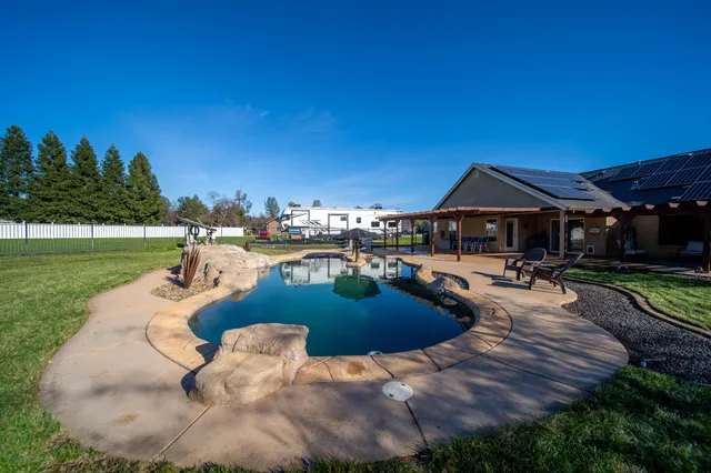 $650,000 | 17310 Marianas Way, Cottonwood, CA 96022