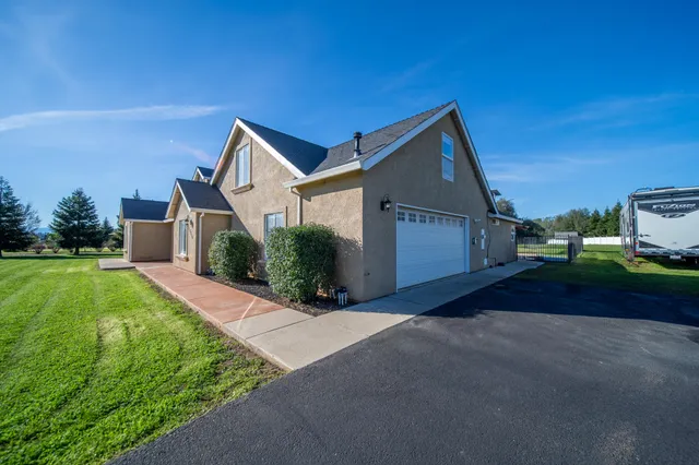 $650,000 | 17310 Marianas Way, Cottonwood, CA 96022