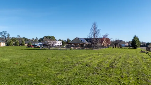 $650,000 | 17310 Marianas Way, Cottonwood, CA 96022