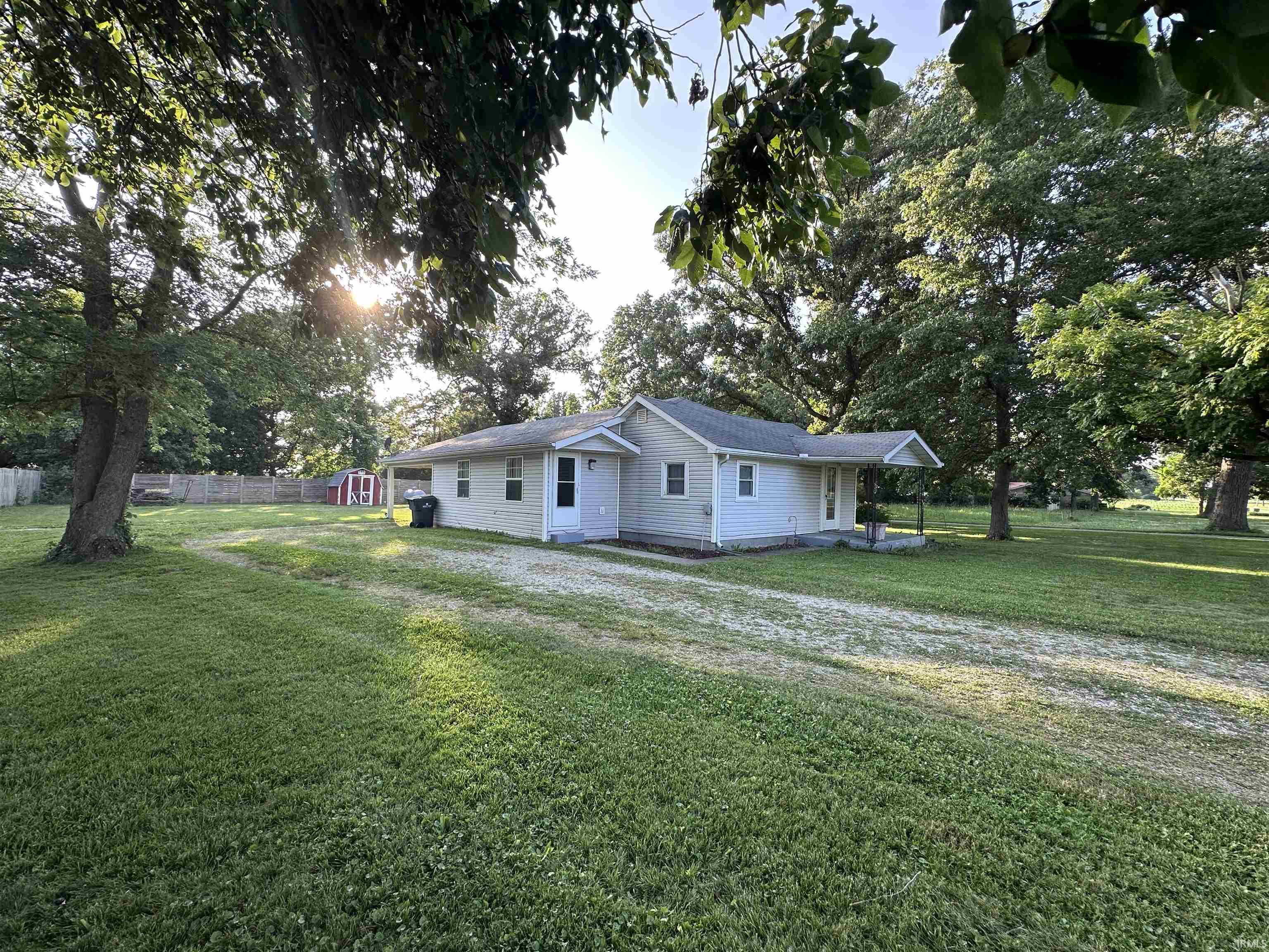 3909 North 500 W Road Muncie, IN 47304 - Photo 2 of 29