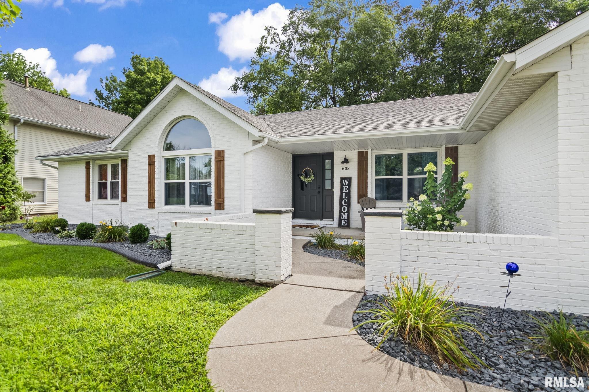 608 Tecumseh Trail Springfield, IL 62711 - Photo 3 of 43 Gallery Image 3