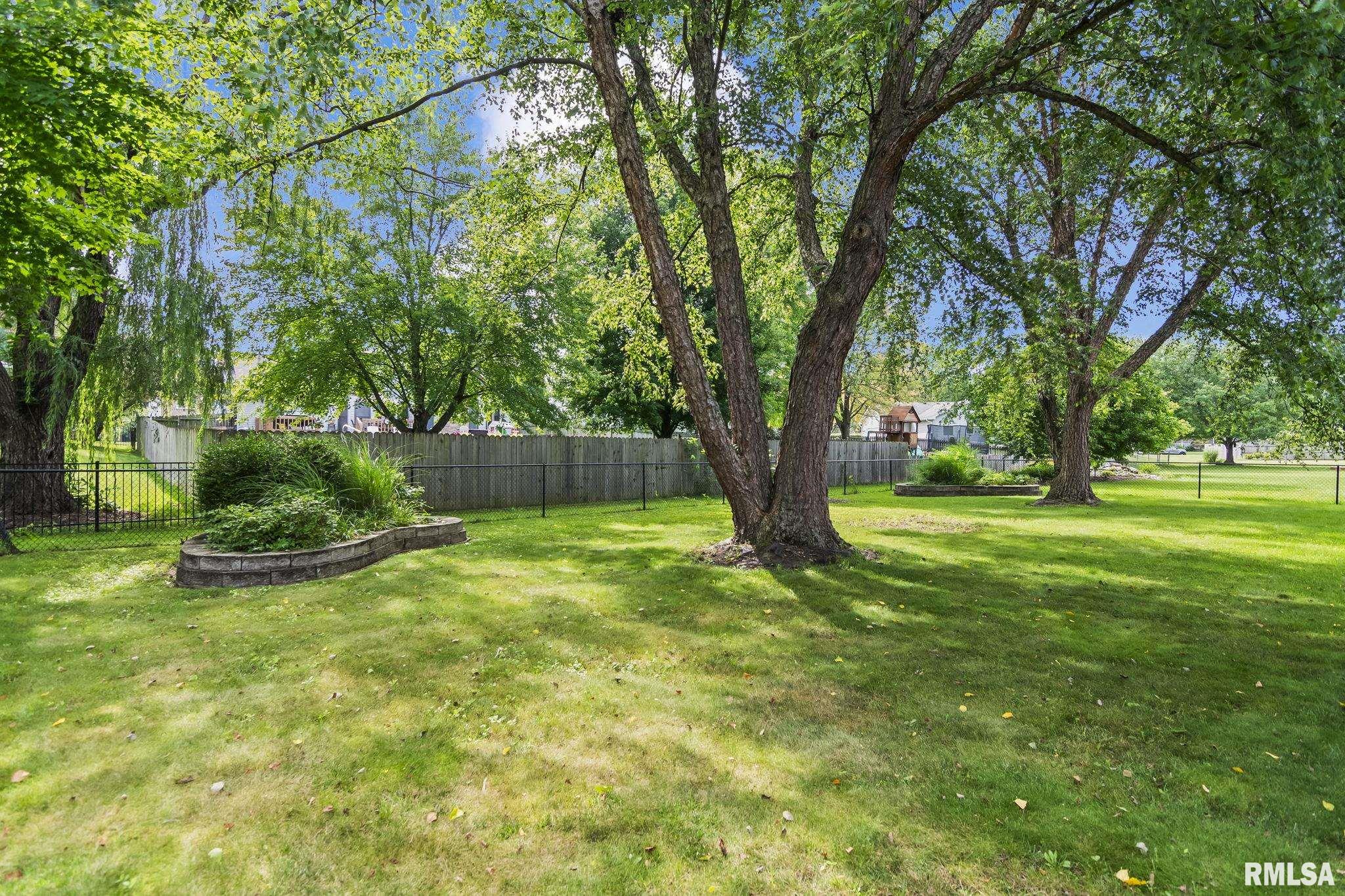 608 Tecumseh Trail Springfield, IL 62711 - Photo 40 of 43 Gallery Image 40