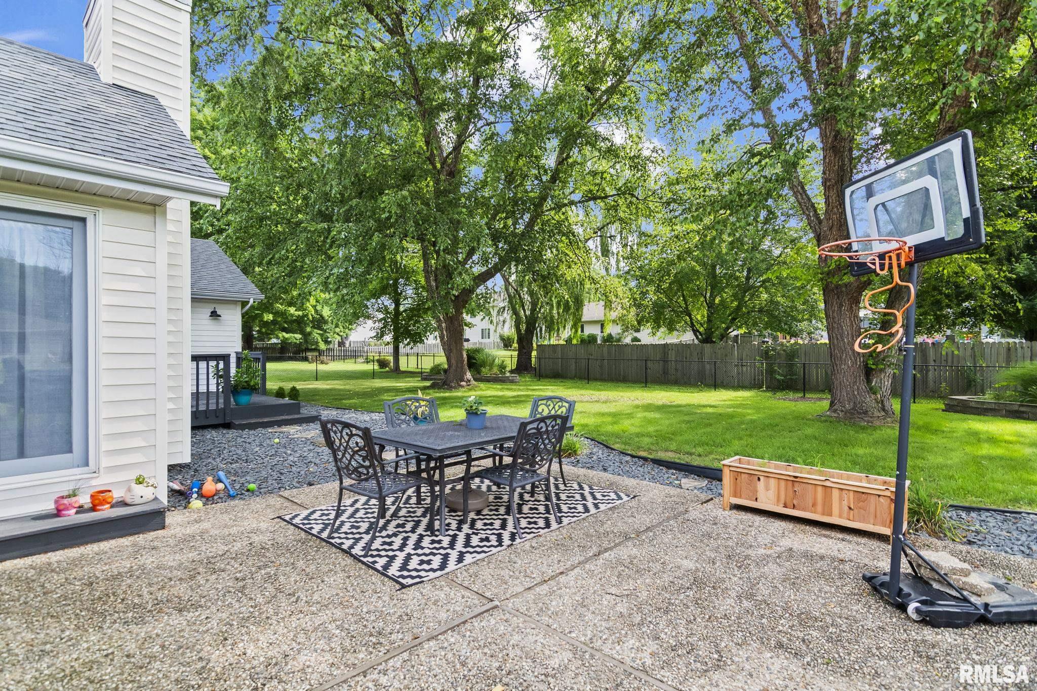 608 Tecumseh Trail Springfield, IL 62711 - Photo 41 of 43 Gallery Image 41