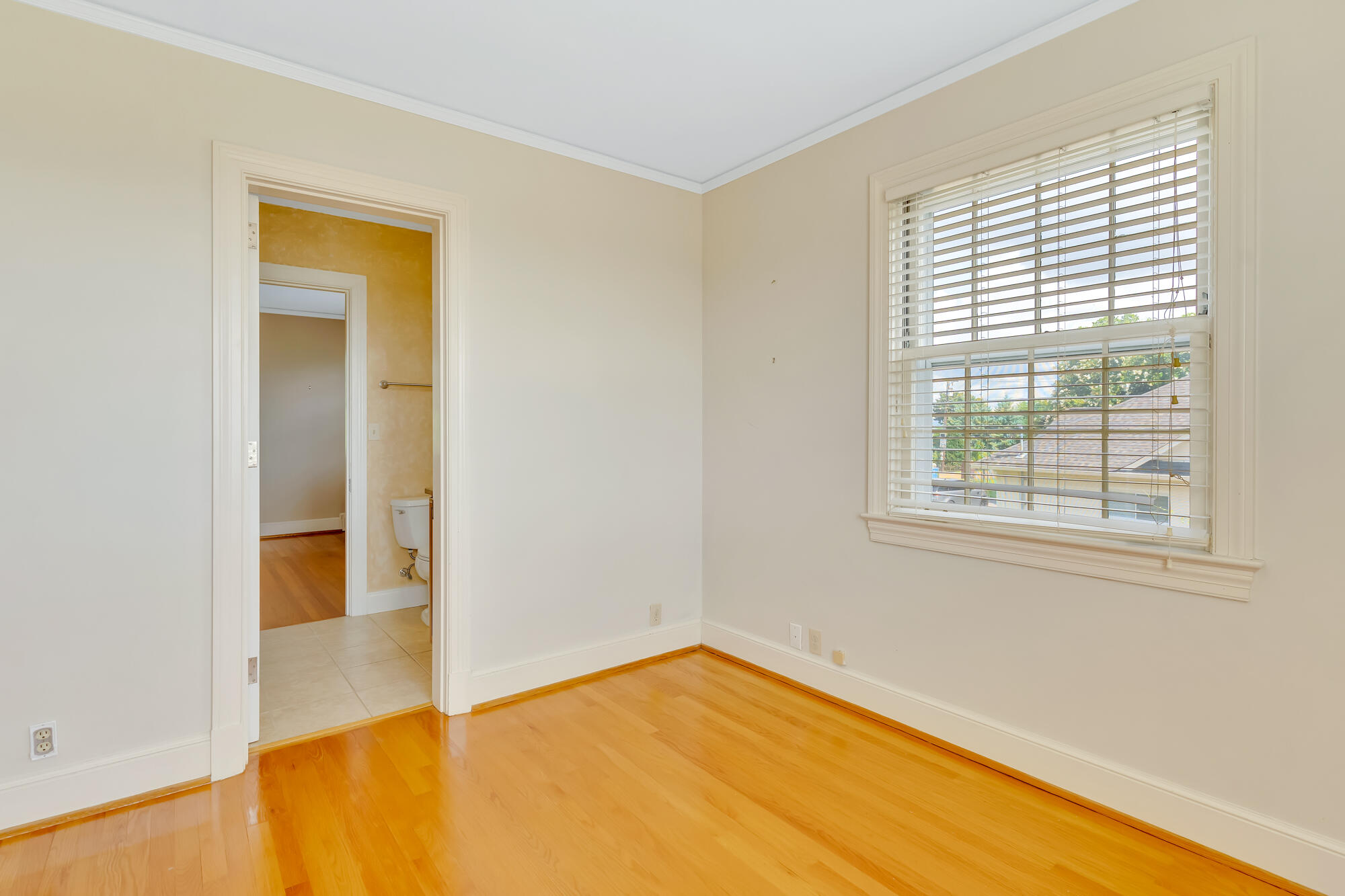 598 South Crest Road Chattanooga, TN 37404 - Photo 28 of 49 Bedroom