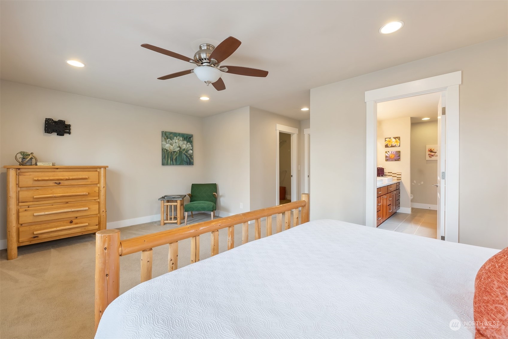 13508 6th Avenue Southwest Burien, WA 98146 - Photo 17 of 39 a bedroom with a bed and a dresser